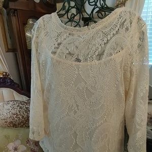 BEAUTIFUL Ladies Blouse